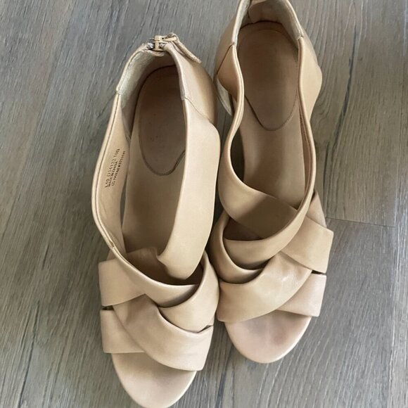 Cole Haan Air BEIGE Leather Strappy Wedge Sandal Cork Espadrille Platform 10B! - Picture 2 of 8